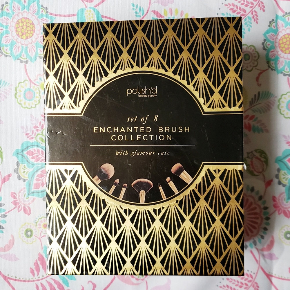 Polish'd Set of 8 Brush Collection & Glamour Case NWT